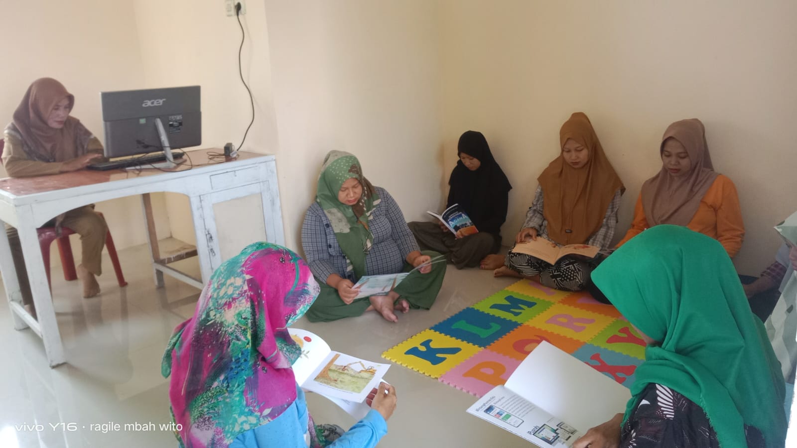 Diskusi Literasi Komunitas Perempuan