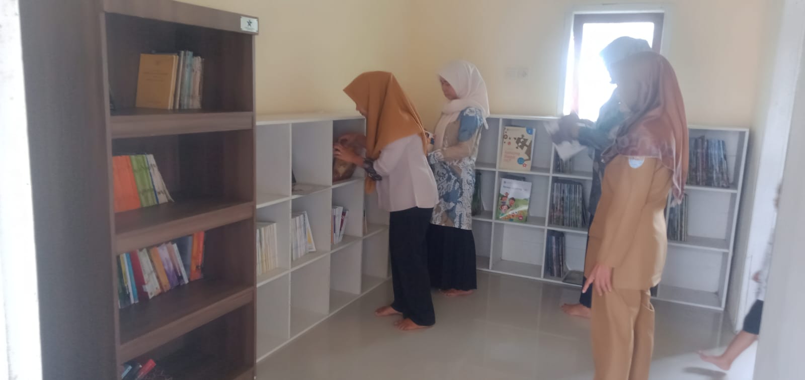 Penataan Ulang Koleksi Buku